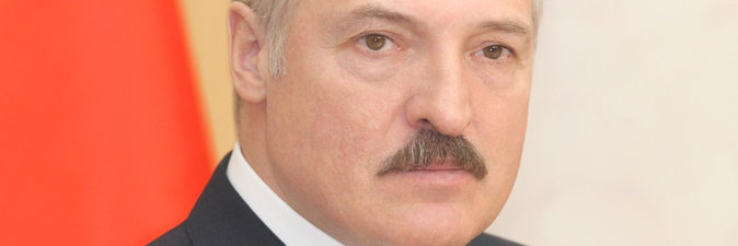 Александр Лукашенко поздравил соотечественников с Днем Победы