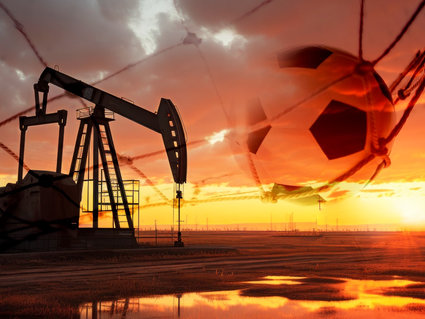 «Нефтяные деньги» в футболе: три клуба, которые принадлежат энергетическим компаниям
