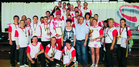 БОРЬБА ЧЕСТНАЯ И ЗАХВАТЫВАЮЩАЯ: старт республиканской летней спартакиады работников нефтехимического комплекса