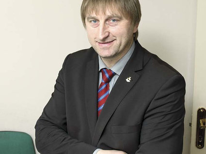 ХОЧЕШЬ БЫТЬ ПЕРВЫМ — ВПЕРЕД И ВВЕРХ!