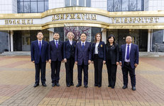 Полоцкий госуниверситет провел форсайт-сессию «Углеводородная энергетика» для коллег из Китая