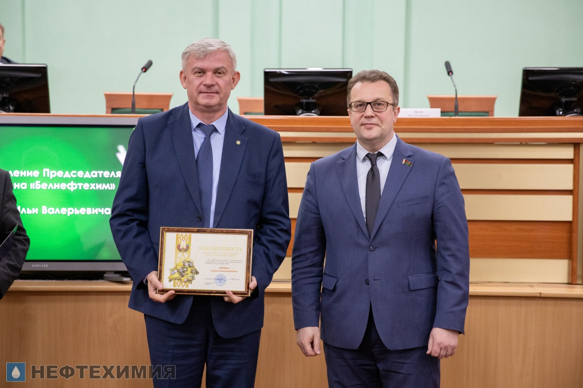Лучшие идеологи нефтехимических предприятий удостоены отраслевых наград  