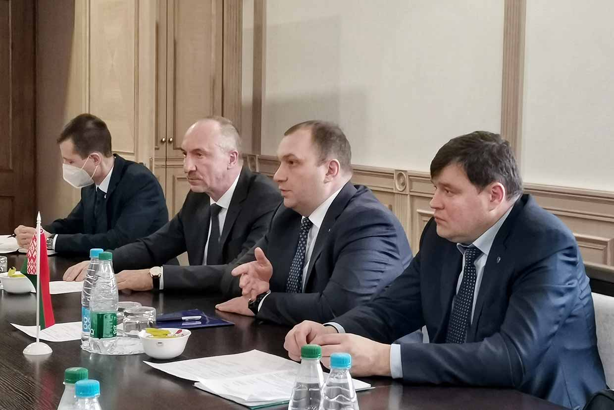 Для решения поставленных задач будут объединены усилия технической и коммерческой служб ОАО «Белшина», специалистов ООО «Армяно-Белорусский торговый дом «Ар-Бе».