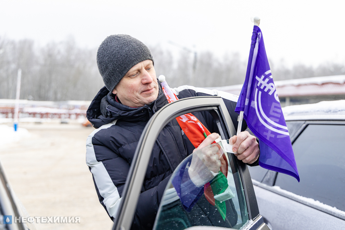 Нефтехимики почтили память жертв Освейской трагедии