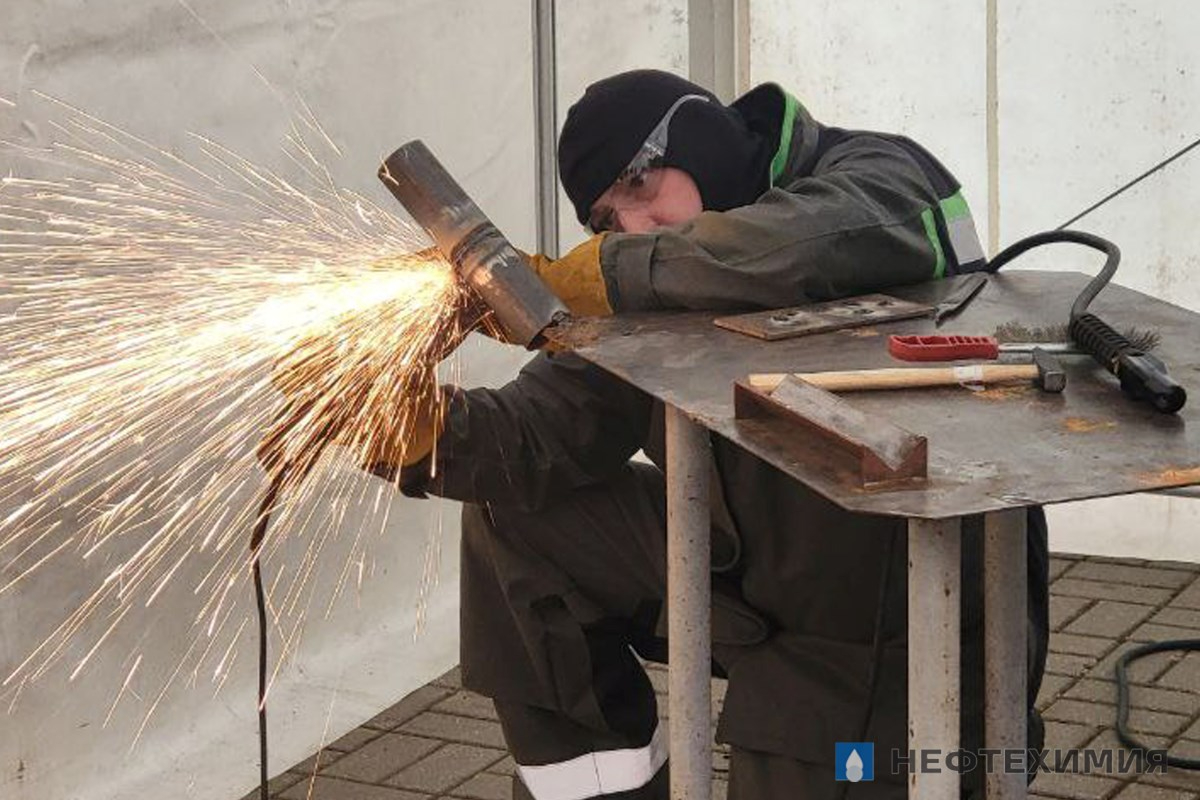 Самое жаркое соревнование: на старт вышли белорусские сварщики