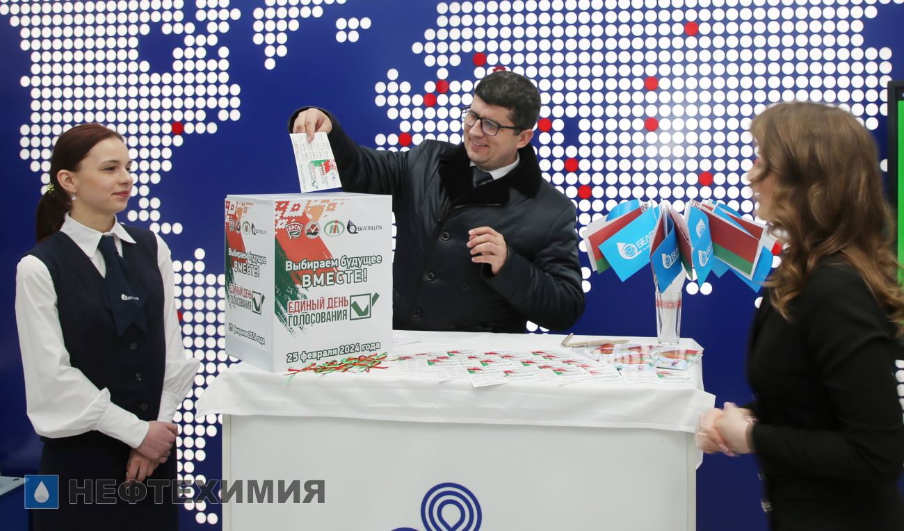 Помощник Президента — инспектор по Витебской области Сергей Левкович посетил ОАО «ПСВ»